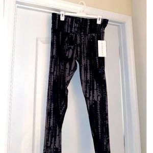 NWT Danskin Yoga Leggings
